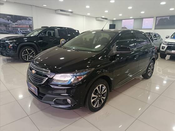 CHEVROLET ONIX 1.4 MPFI LTZ 8V FLEX 4P AUTOMÁTICO
